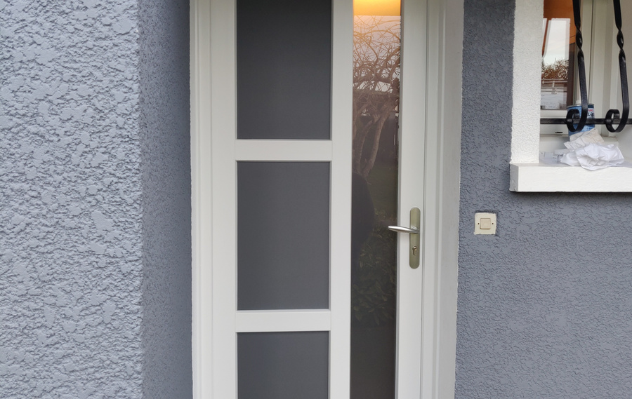 Notre gamme de portes d'entrée en PVC CLASSIQUE et PVC CONTEMPORAINE à St Brieuc